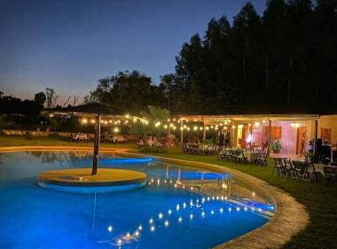 piscina y quincho