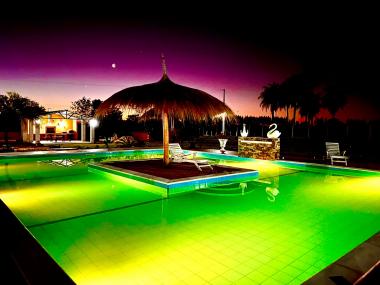 hermosa piscina